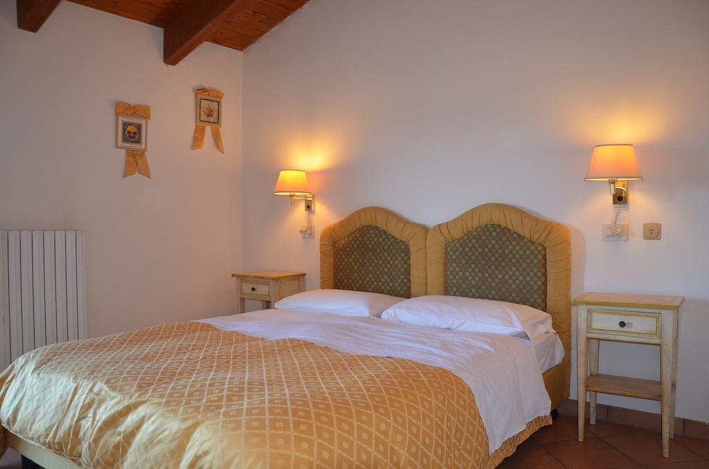 Il Fondaccio Hotel Lizzano In Belvedere Room photo