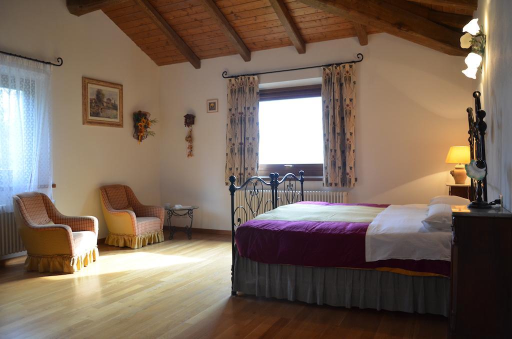 Il Fondaccio Hotel Lizzano In Belvedere Room photo
