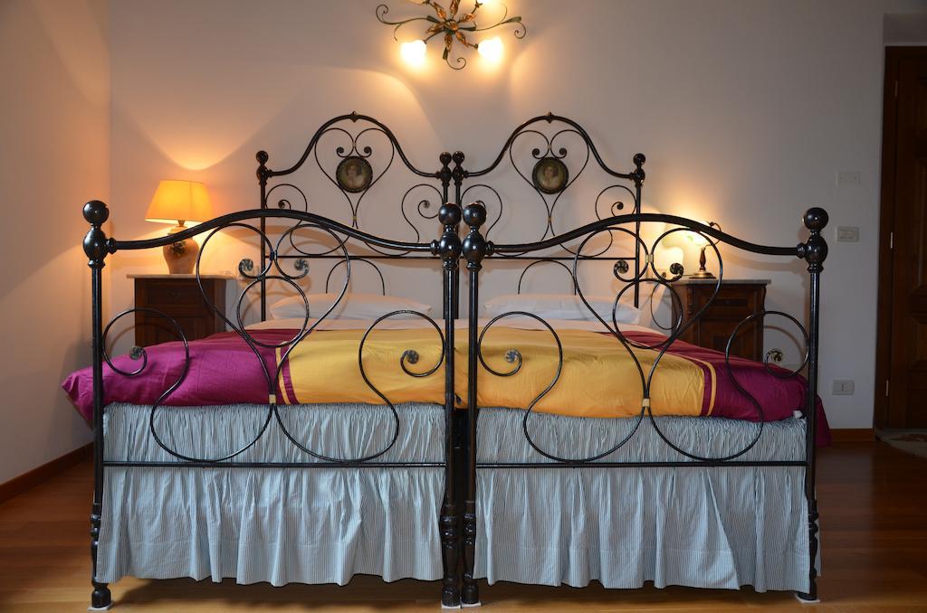 Il Fondaccio Hotel Lizzano In Belvedere Room photo